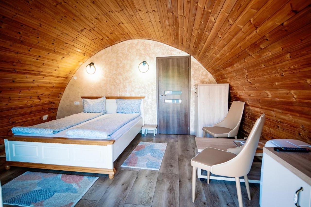 Montana Garden Hotel Răşinari Eksteriør billede