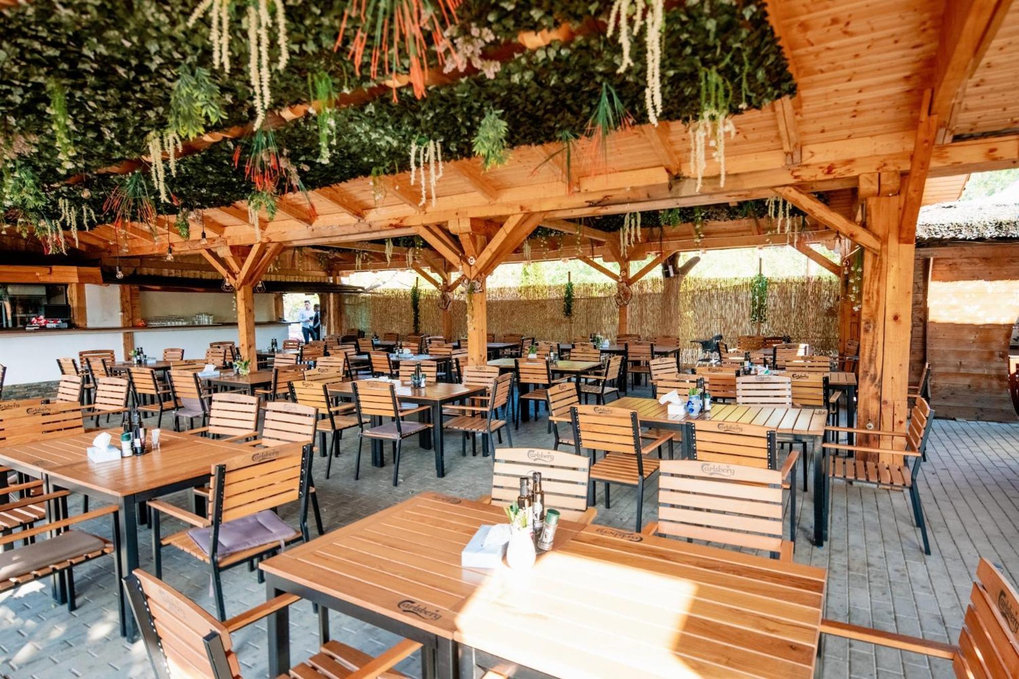 Montana Garden Hotel Răşinari Eksteriør billede